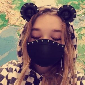 Meet your Posher, Trinity